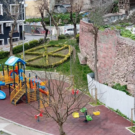 Blue Mosque 2 - Old Sultanahmet イスタンブール