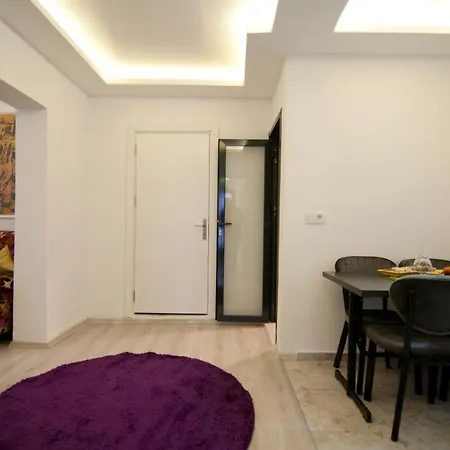 Blue Mosque 2 - Old Sultanahmet ホームステイ