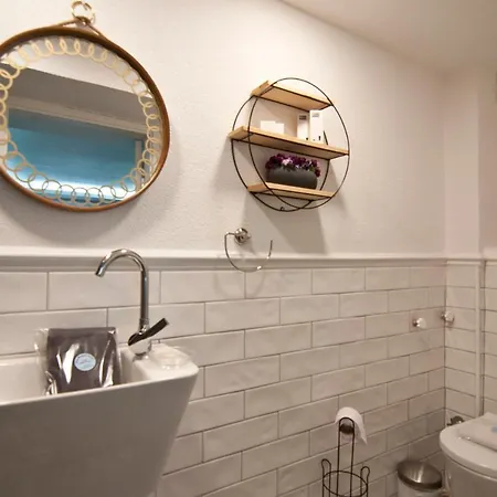 Blue Mosque 2 - Old Sultanahmet Δωμάτια σε οικογενειακή κατοικία Κωνσταντινούπολη